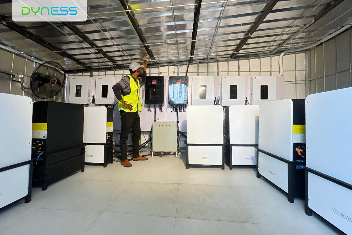 DynessESS's tweet image. #Dyness Powerbox Pro Case | Abuja Goes Solar
With this solar + storage system installed by Purple Pro Limited, the site now enjoys stable, clean electricity day and night.
 Learn more: dyness.com

#DynessShowcases #PowerboxPro #SolarNigeria #InstallerSpotlight
