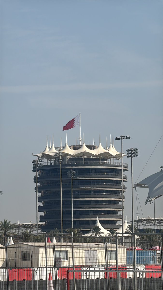 Hello Sakhir.
Here for the final day of testing.