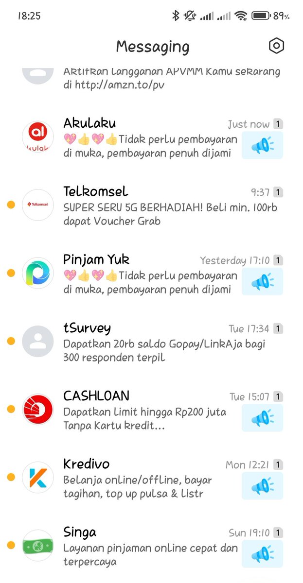rizkysahara's tweet photo. Tolong min @Telkomsel .. 
Sblmnya saya udh minta untuk tdk lg ada sms iklan merchant ke nomor saya.. Iya memang benar setelah itu tdk ada lg.. Tp ga lama, malah muncul sms broadcast merchant kek gini.. Capek bgt ngetik stop ke 8000 tp tetap masuk sms2 kek gini.. https://t.co/tNSkYPtiID