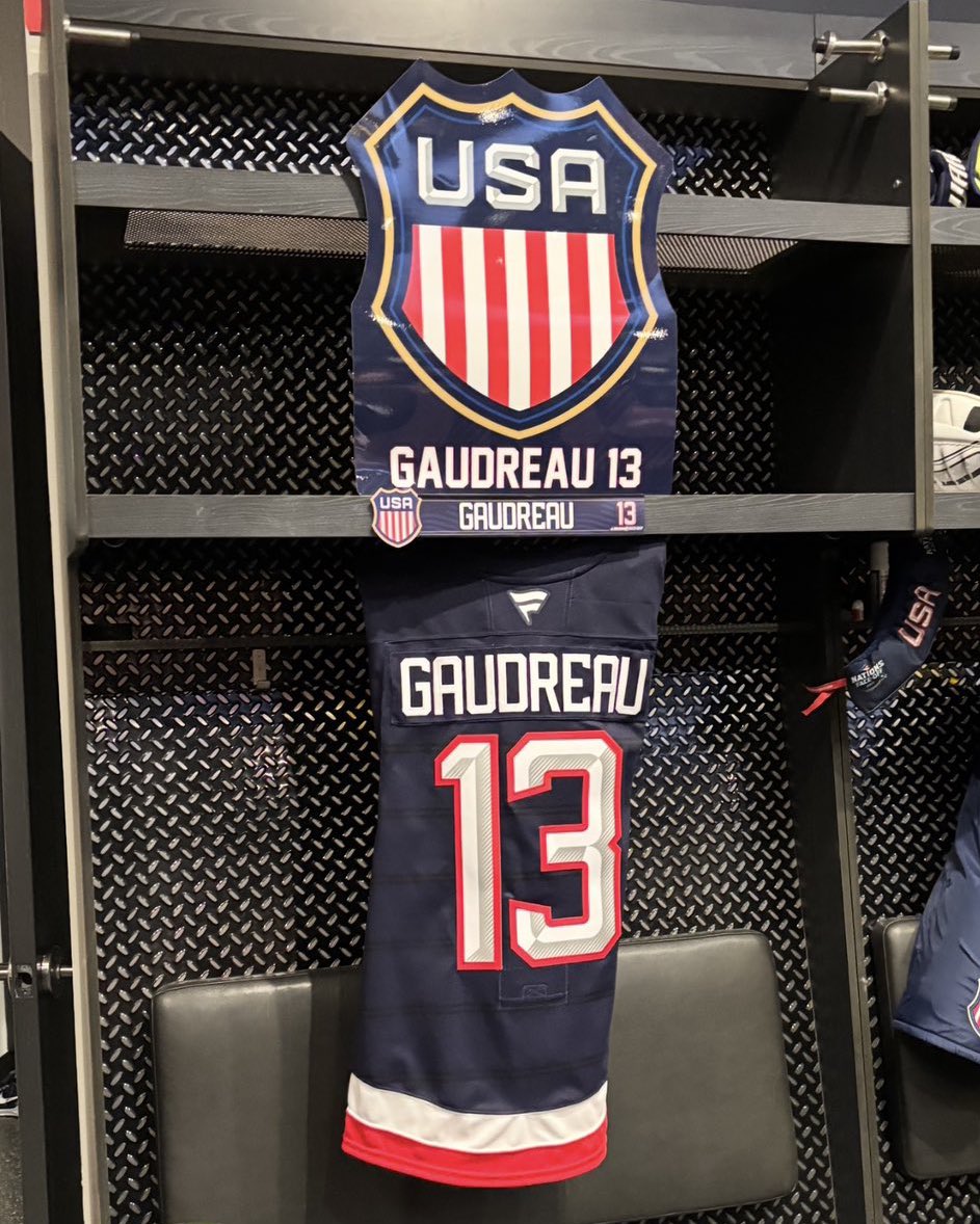 Johnny Hockey forever♥️💙