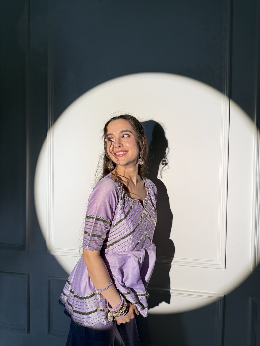 Weekend loading… ⏳🔥

.
#seherhonekohain #rishitakothari #seher #shkh #ColorsTv