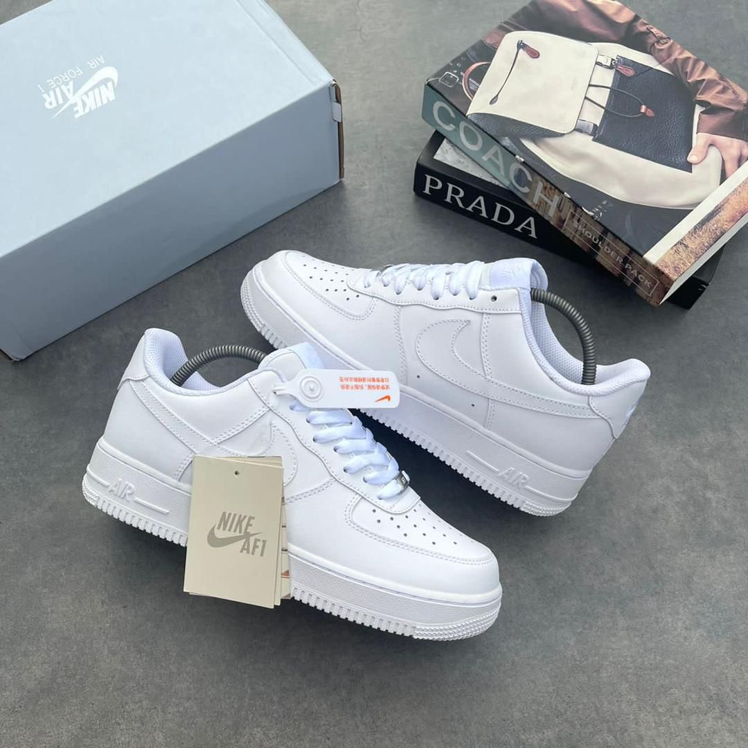 These Beauties are available as seen

Frame 1:N30,000 size 40-45
Frame 2:N30,000 size 39-45
Frame 3:N29,000 sizes 38-48

Bottle FC/Today is Friday/Tunde Ednut/Nigeria to the USA/Eberechi Eze/Thomas Partey/Tinubu/El-Rufai/Odegaard/Balde/Simeone/Casado/Raphinha/Joan Garcia/Madueke