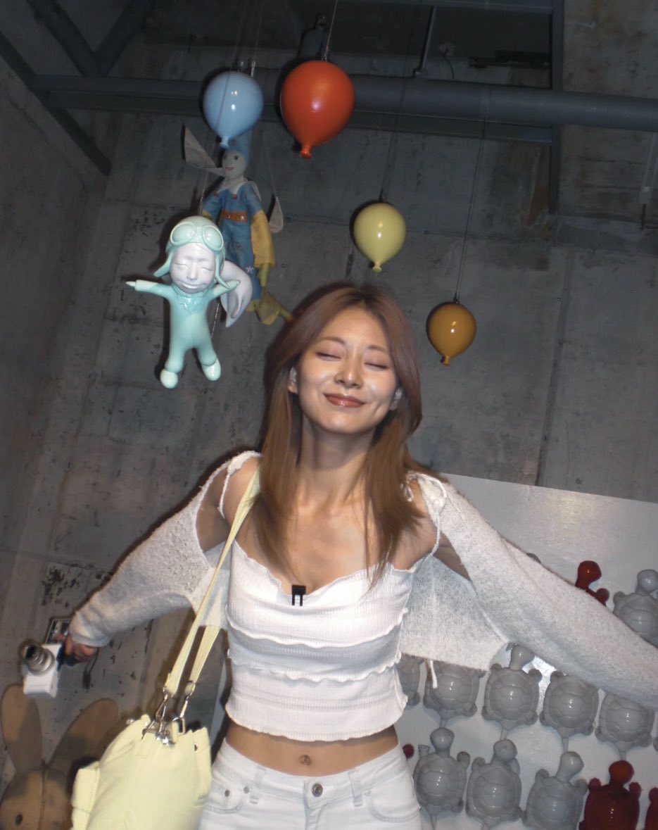 jichaetzu's tweet photo. the aboutzu vlogs were such a blessing ugh  i miss this era so much https://t.co/PglgQt0pjW