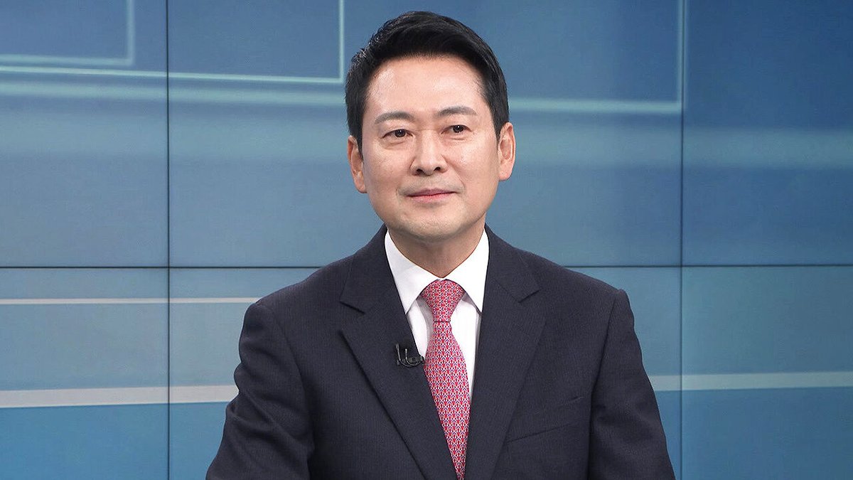 “[인터뷰] 장동혁 "윤 선고일(19일)에 입장 표명 반드시 필요"
👉 영상 보기 : news.sbs.co.kr/news/article.d…

#대표 #국민의힘 #대통령 #장동혁 #입장 #상황
비디오머그 팔로우 해주세요.”