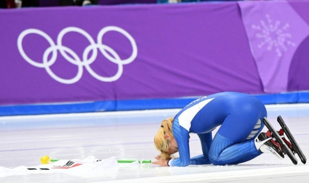 좌파 메인 스피커 배성재
성재야, 아직도 동계올림픽 방송을 하고 있네? 한 선수(김보름)를 방송에서 매장시켜, 커리어 망쳐놓고, 언제 사과할래? 

좌파 방송인 퇴출을 원하신다면 이 글을 널리 전파해 주세요.