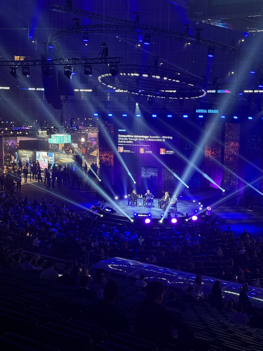 yash_goyal_dev's tweet photo. It was lovely to experience the rapid startup ecosystem in Stockholm.
Thanks #TechArena for having me. https://t.co/eLTU508oBB