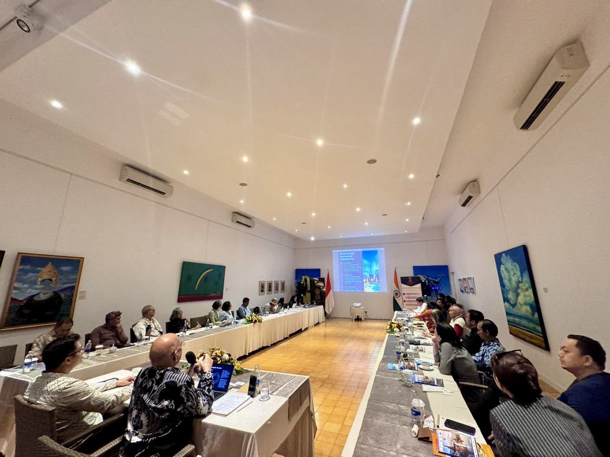 India in Bali tweet media