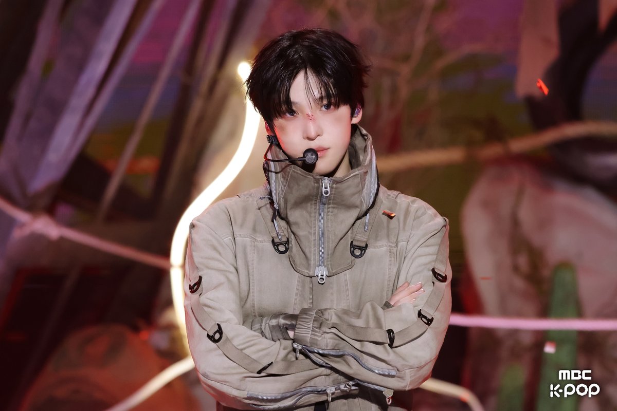 MBC_entertain's tweet image. 에이티니~ 하루 빠른 발렌타인 선물 왔어요 🍫💝💥 

📷 ☞ program.imbc.com/Photo/musiccor…

260207 #쇼음악중심 #음중 #에이티즈 #ATEEZ #Adrenaline #NASA @ATEEZofficial