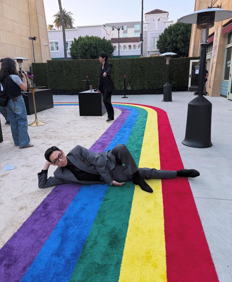 goodbye goodbye gayhyun you were bigger than the whole sky