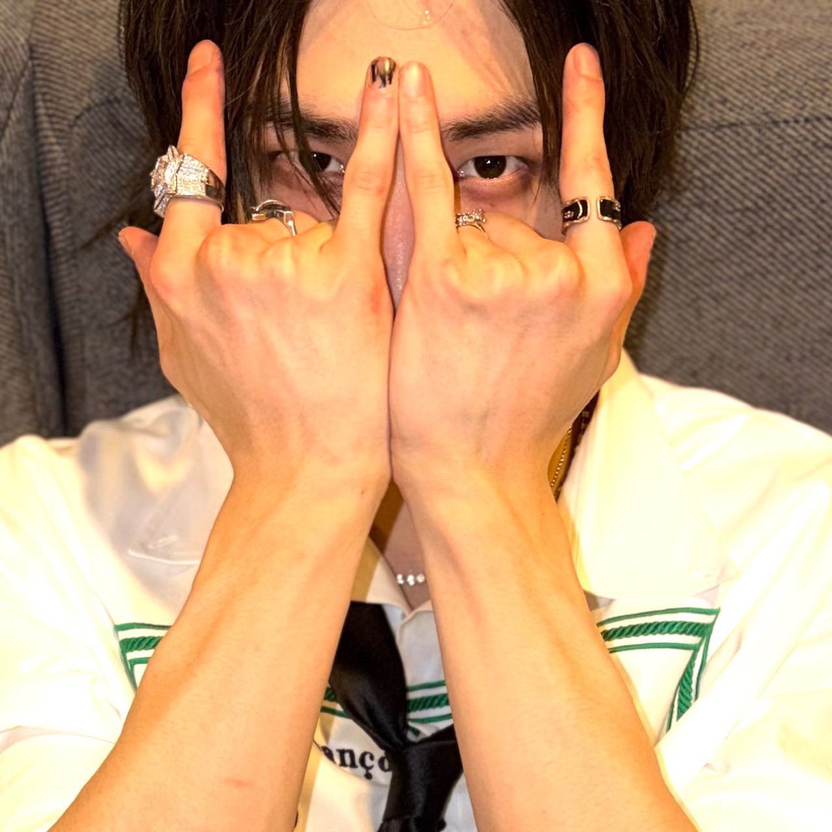 hyunjin's new 💭 pfp