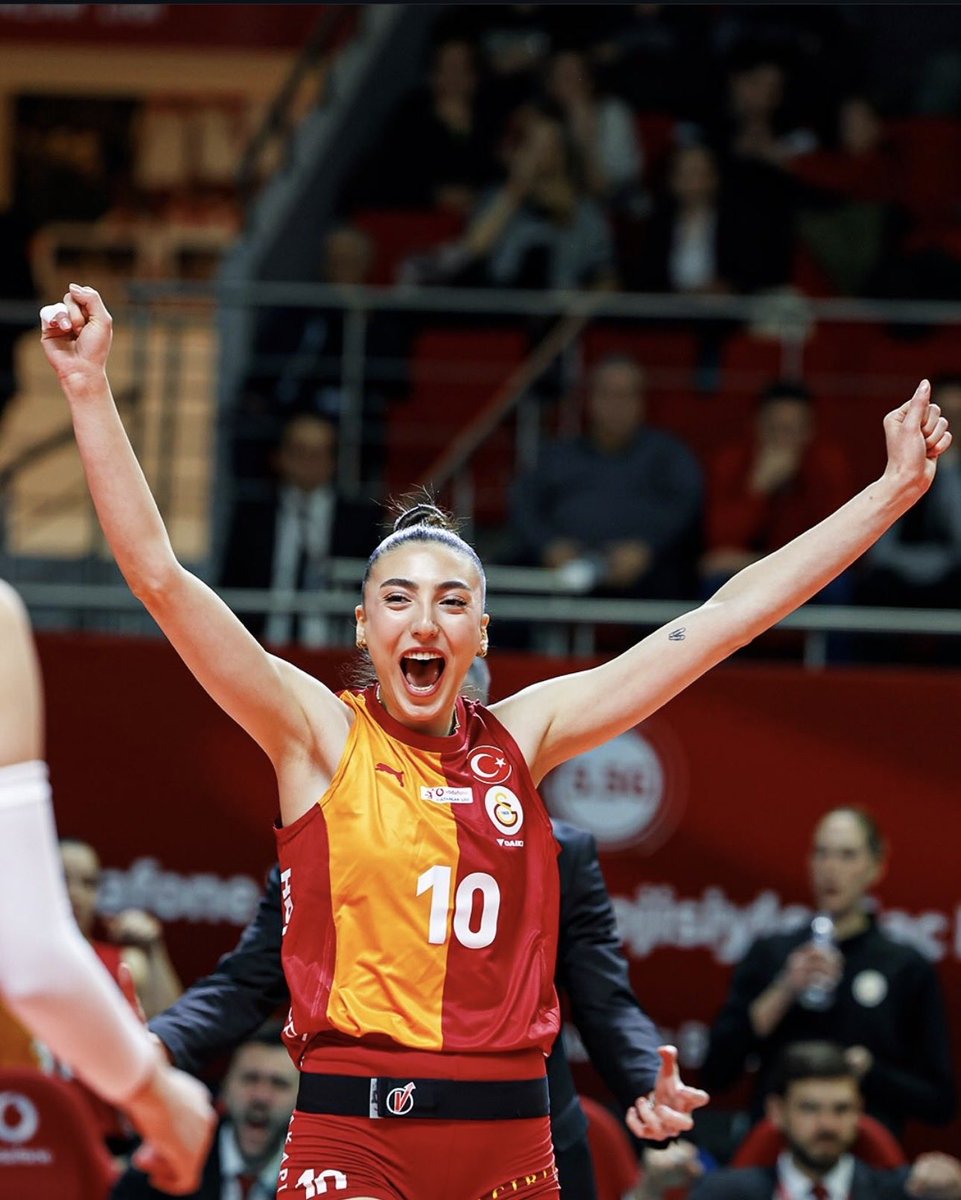 Voleybol Arena tweet media