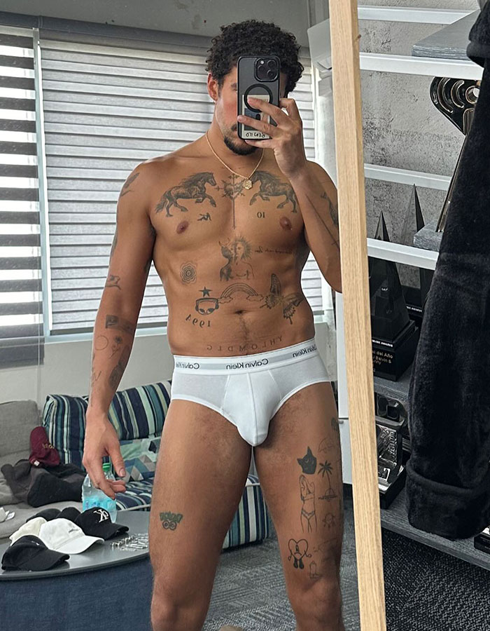 Happy 32nd birthday to iconic Bad Bunny 🐰🔥