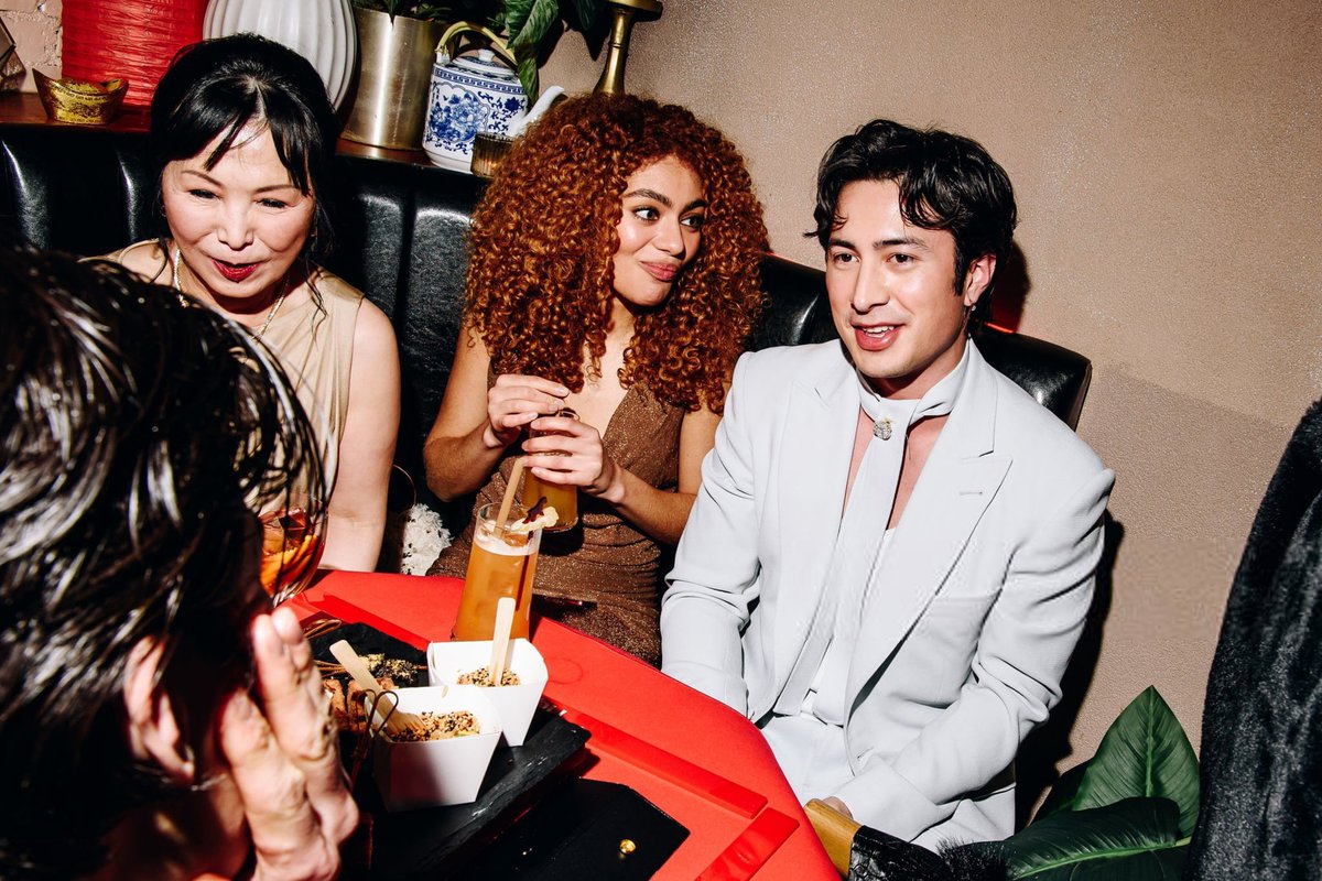 I need a moment after seeing these Hudson Williams and Ksenia Daniela Kharlamova pictures 😍