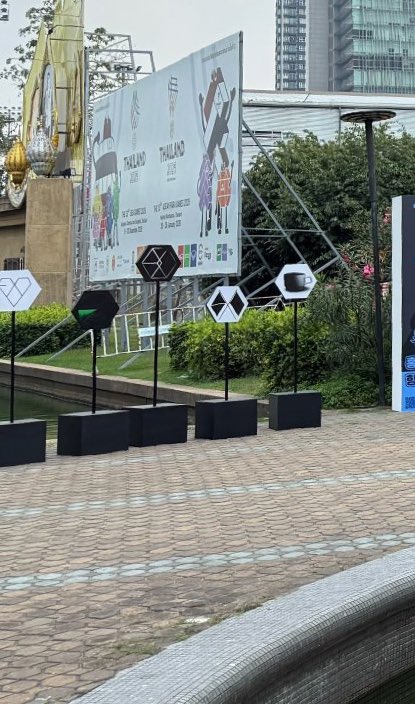 แอบเห็นจากบ้านน้องซึงฮัน อาไรน้าาาา👀