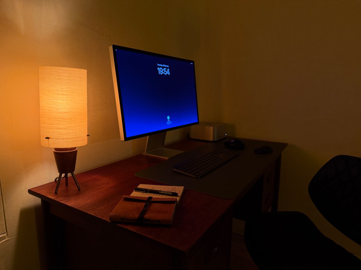 Elliot Coll tweet media