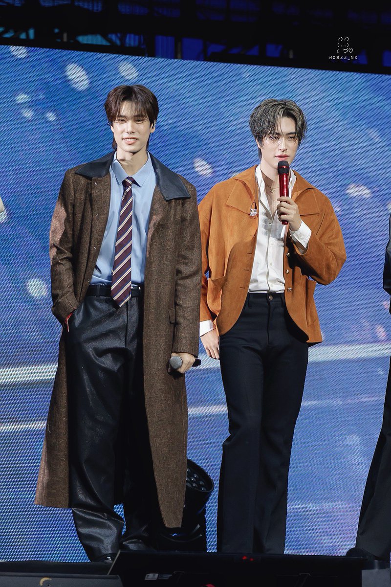 เจ้าเด็กแฝดหล่อน่ารักมาก ตัวติดกันตลอดเลย 🥰✨

THE FIRST RISE WITH GEMINI
#RISERCONCERTD1