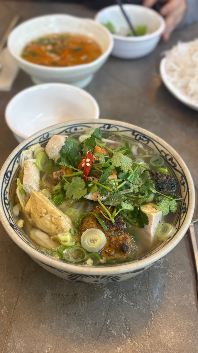 보스도 앞으로 밥 잘 챙겨먹어~~❤️❤️

#밥보스