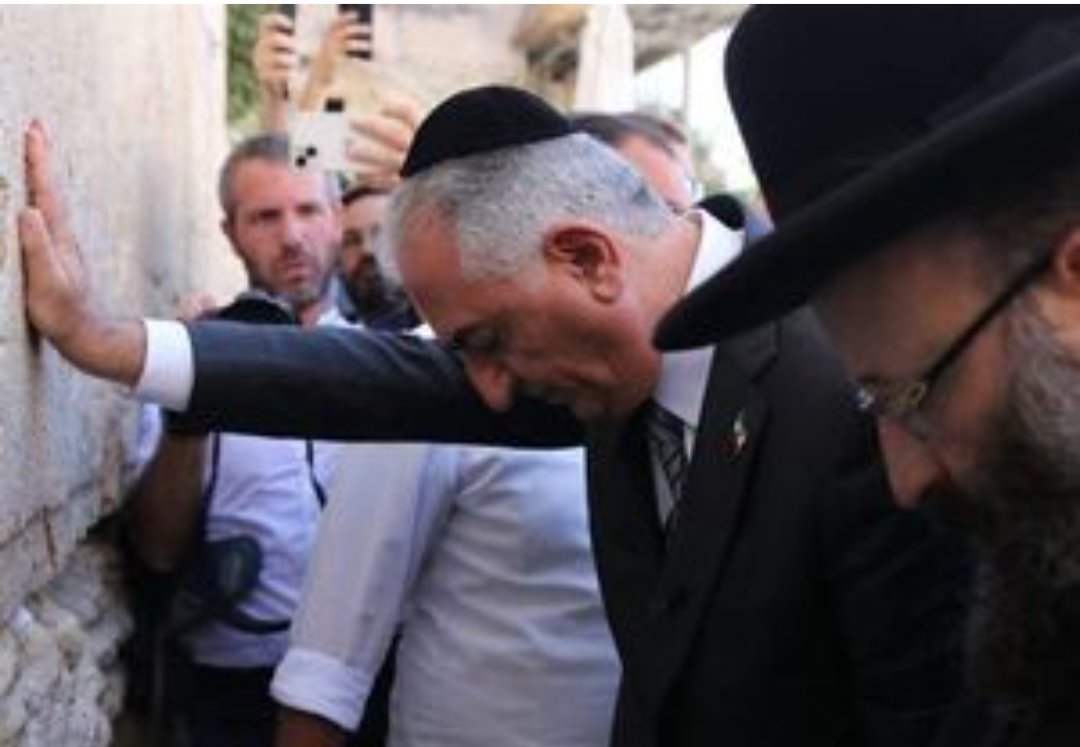 راحتولوژ tweet media