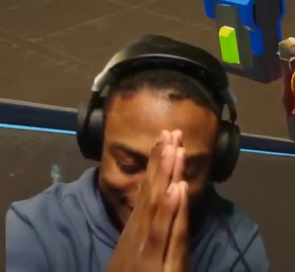 —Mics (@x_vir3) on Twitter photo 