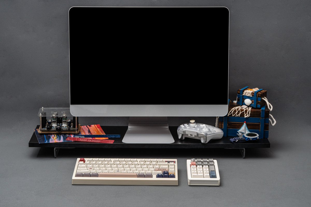 EpomakerK's tweet image. Don't let your numbers feel left out!

We’re obsessed with the White version shown here, but if you’re looking for that premium "executive" look, you have to check out the Black &amp;amp; Silver model paired with Wisteria Switches.

amazon.com/dp/B0FD3GXFTM

#AmazonSales #EK21 #Keyboard