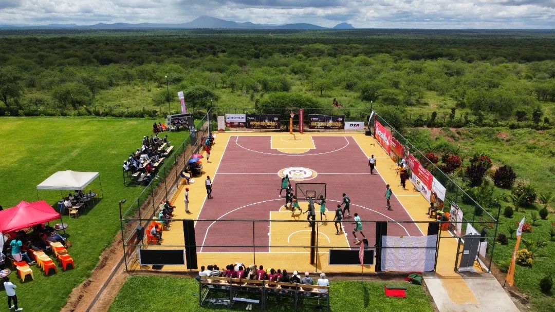 JosephMwabili3's tweet image. 2 FIFA-standard football pitches
2 ITF-standard acrylic tennis courts
2 FIFA-standard acrylic basketball courts
64-bed accommodation capacity, with 120 pax under construction
A commercial kitchen
Numerous relaxation areas
A fish pond with a water fountain for relaxation
Recovery