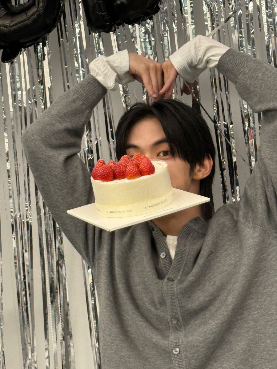 ♥︎, 또이 tweet media