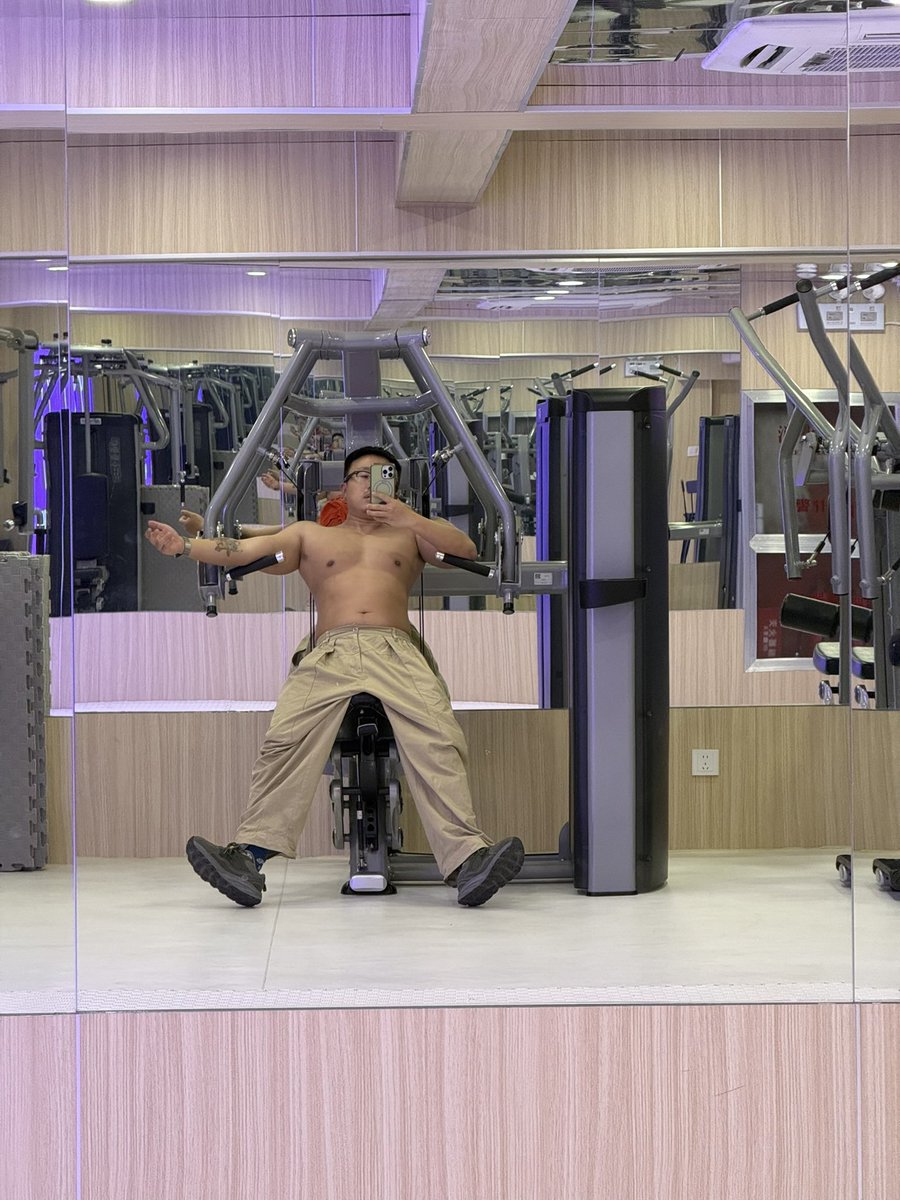 盐水啵啵 tweet media