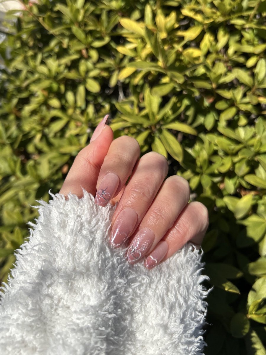 moezenmai's tweet photo. クーポンコード【MOE13】で【FINGER SUIT】 甘キュンネイル💞VALENTINE COLLECTION 2026をゲットしてね🍫

使用アイテムはGiselle💞とHeart Tin🎀
バレンタインにもぴったりな甘キュンネイル😳

https://t.co/6A0e7QDlv9…
 #fingersuit  #フィンガースーツ  #クーポンコード https://t.co/j4N2tn0Xcp