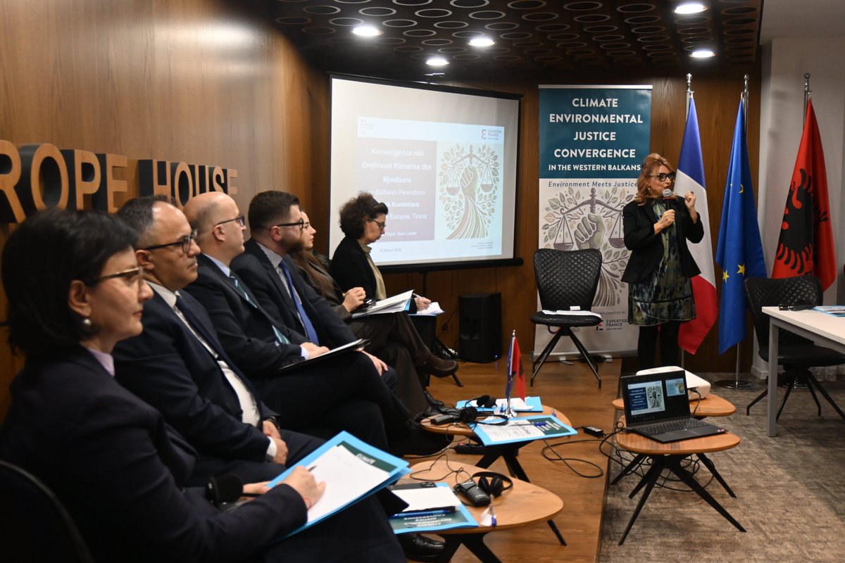 France en Albanie tweet media