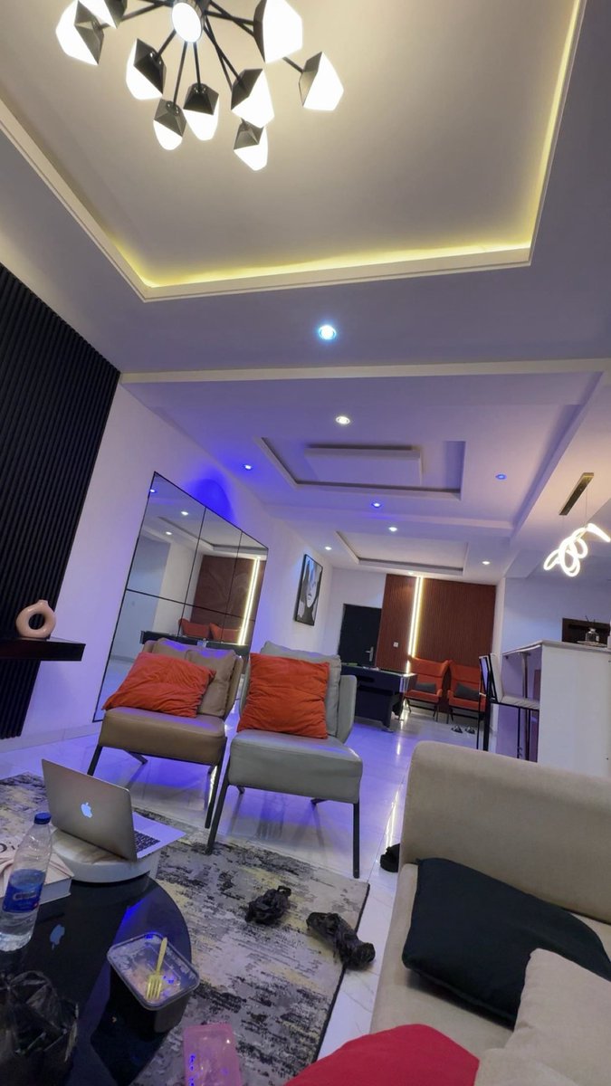 Emotions can be your worst enemy, fear and greed mess with your decisions. Plus, staying disciplined is tough when the market is not favorable. You find yourself second guessing a lot! GM World ✊