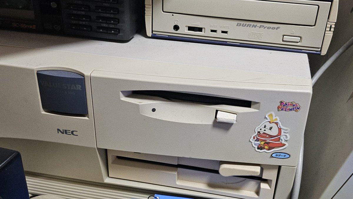 闇ふぃーま tweet media