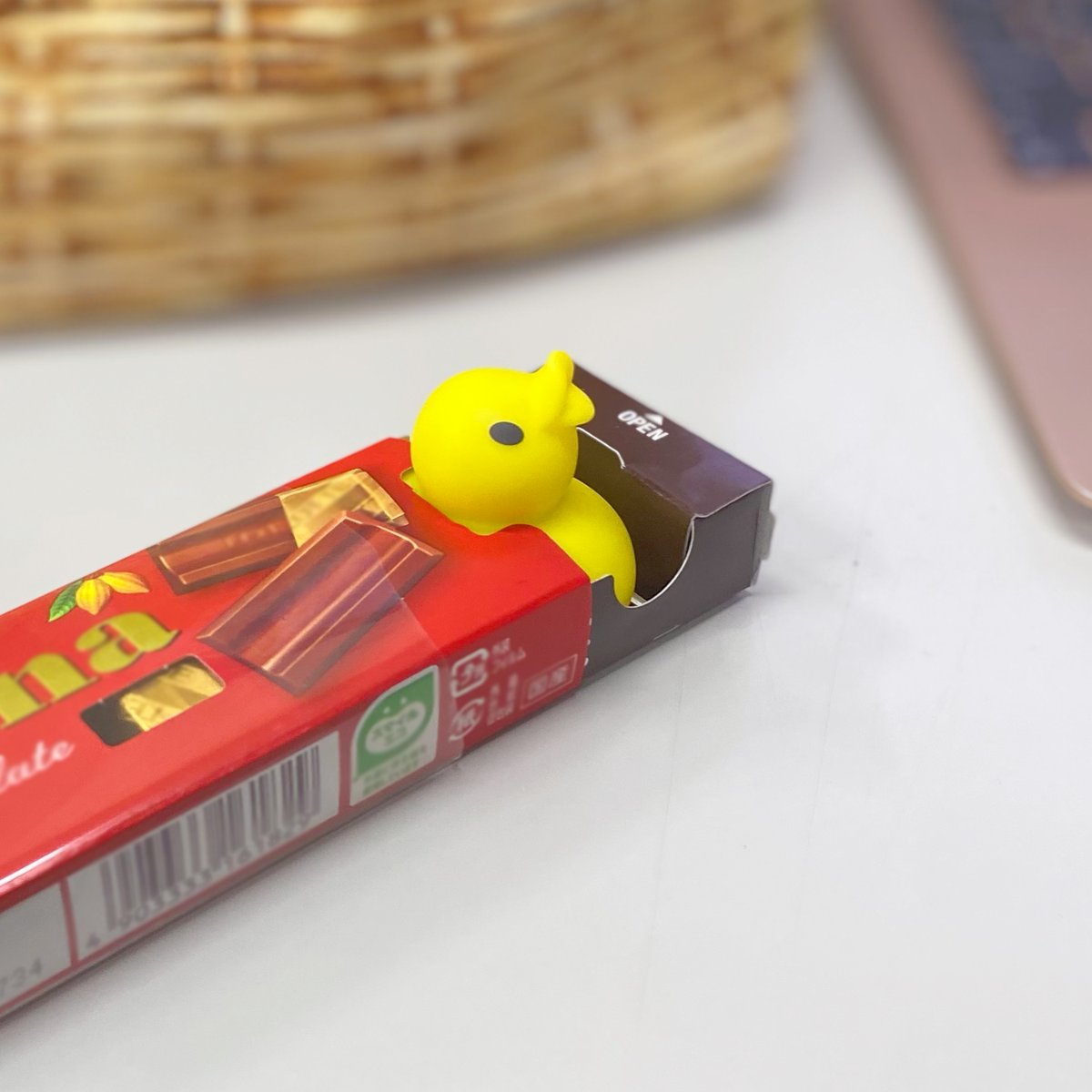 チョコに混入してた、ぴよし

#金ぴよ #金曜日のぴよし