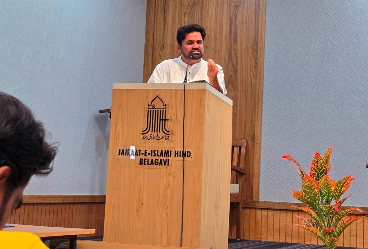 labeedaliya's tweet photo. Had a profound interaction with the leadership of the Humanitarian Relief Society, at Belgaum. We discussed strengthening our framework for Rescue, Relief, and Rehabilitation. Wonderful thoughts' emerged on how we can better serve our brothers and sisters in times of crisis
#HRS https://t.co/yFaOCa1TKS