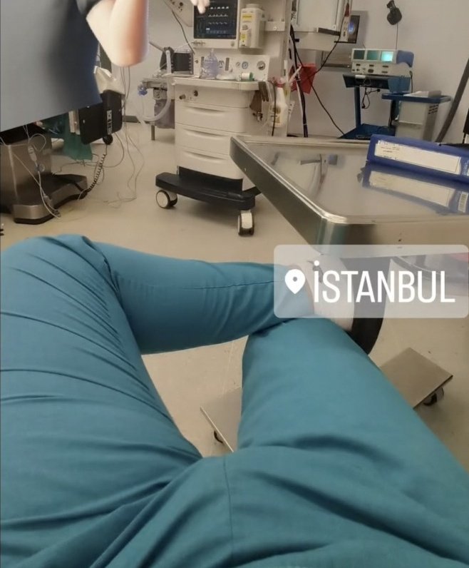 Herkesin gözü sikimde. Saklamaktan sıkıldım. İnik hali bile böyle napıcam ben bunla.. #gayseks  #cuckoldçiftler #cuckoldtürkiye #cuckoldkocaları