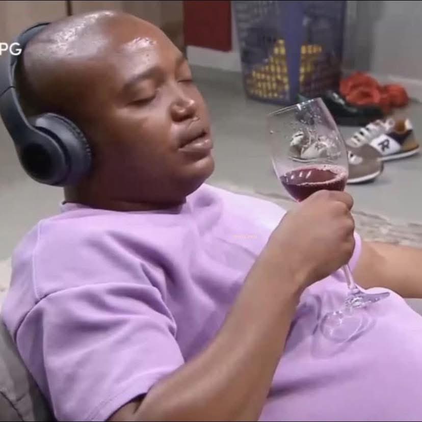 me on Valentine’s Day because I know my ‘worth’ and I insult men📍😭🕊️