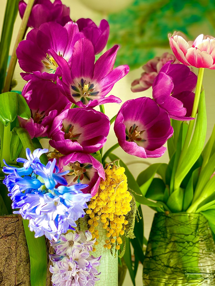 Happy F r I d a y 💖
and a wonderful weekend too💐