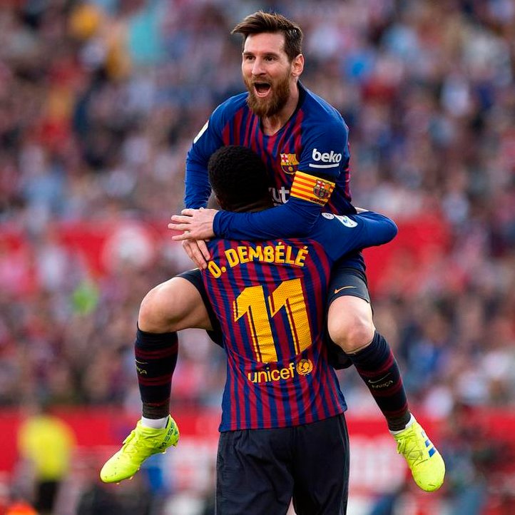 🚨🗣️ Ousmane Dembélé: 

“Does my wife love football? Yes. She has a picture of Messi celebrating a goal with me saved as the Wallpaper on her phone.” 🤩❤️