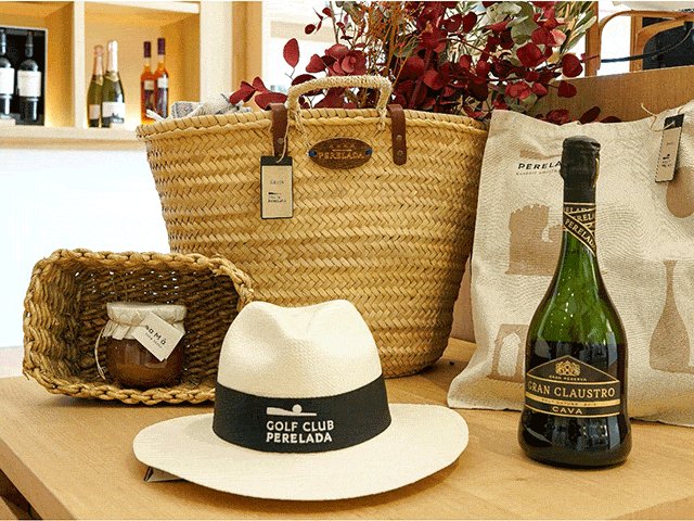 En el Hotel Perelada, situado en el corazón del Empordà (Girona), la nueva Perelada Shop refuerza la experiencia del resort con un espacio totalmente renovado que refuerza la integración entre hotel y golf ⛳️👇 mygolfway.com/hotel-perelada…