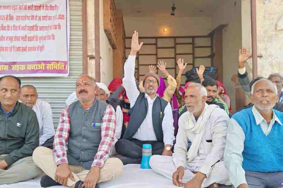ttindia's tweet photo. Where protests are part of life and women guard a river: The defenders of the Aravallis 

(@DebayanDuttaa writes)

https://t.co/pRWbrdptdW https://t.co/YTRygbOMch