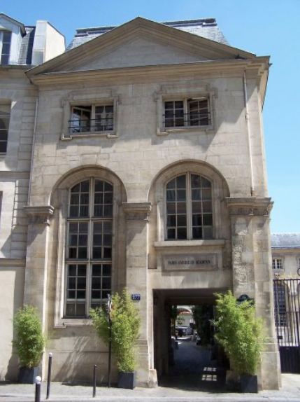 ParisHistorique's tweet photo. Voilà plus de deux ans et demi que le pavillon de garde nord de l'abbaye du Val-de-Grâce, édifié par Le Muet vers 1640, a été entièrement détruit par une explosion, sans qu'aucun projet de reconstruction à l'identique n'ait été présenté (277 rue Saint-Jacques, 5e). @FBerthout https://t.co/xqPpxgOot3