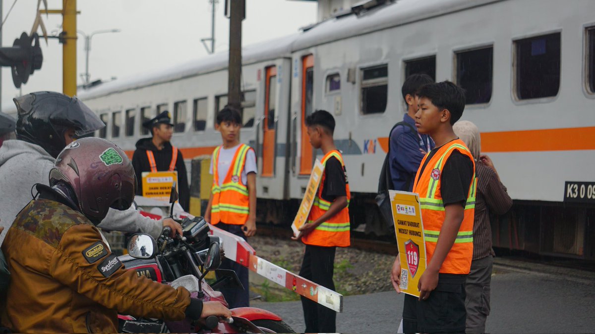 Komunitas Edan Sepur Indonesia tweet media
