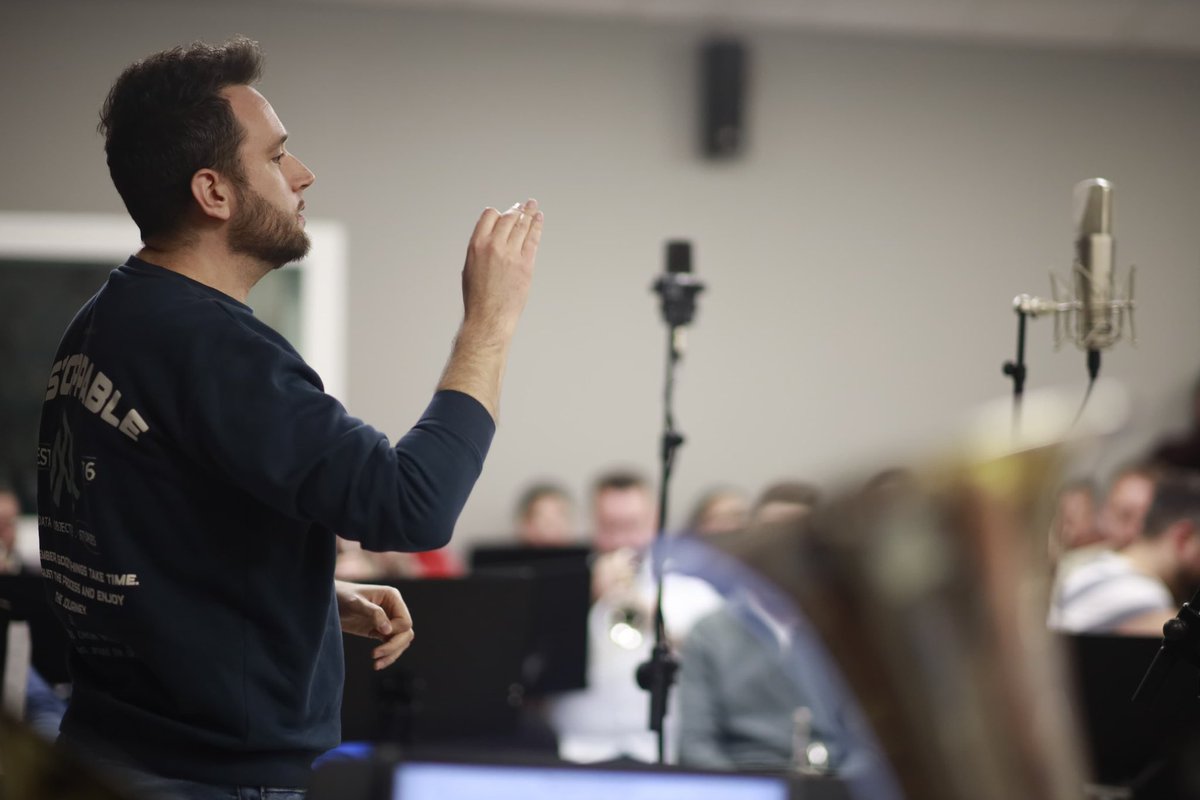 Pasión de Linares tweet media