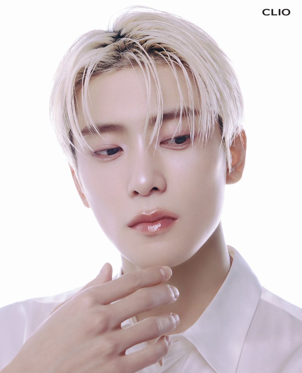 𝘆𝘂𝗻𝘇 (@_jeongunz) on Twitter photo 