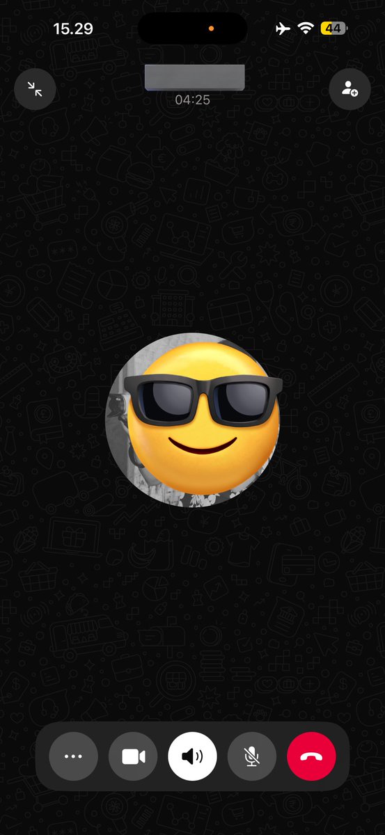 Si combro y sllu kalah pasti, tlp minta maaf wkwkwkkwk pdhl ga ad yg slh. Hny emang gw hny butuh waktu sendiri yg byk aja, jd ga pgn diganggu dgn hal bodoh gitu. Bnrn pgn tenang dulu