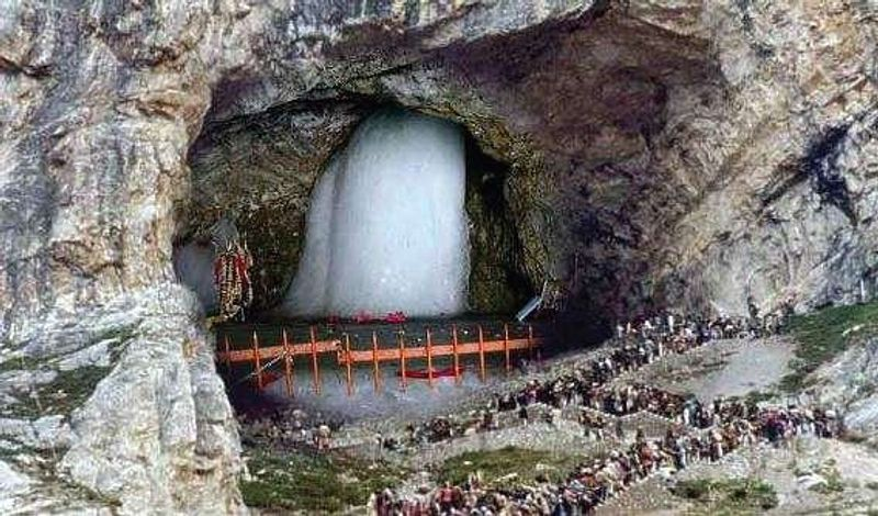 naaz_mahar's tweet image. Big boost for #devotees of Lord Shiva. Lieutenant Governor Manoj Sinha has approved a spectacular #laser and sound show for the upcoming Shri #AmarnathJiYatra, promising an immersive spiritual experience in #Jammu and #Srinagar.
@SrinagarGirl @InsightGL @zeedee93