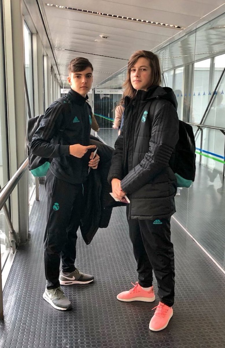theMadridZone's tweet photo. Raúl Asencio × Alvaro Carreras, Real Madrid Castilla. 🔙🖤 https://t.co/r47RqrER4D