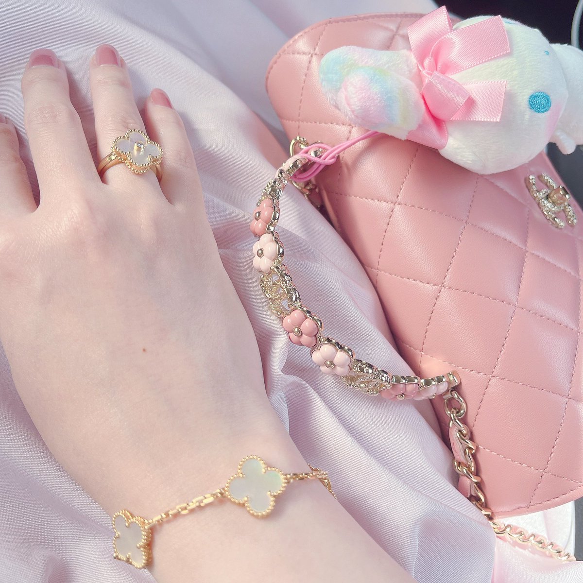 𝓑𝓵𝓸𝓸𝓶𝓲𝓷𝓰 🪡 ྀི tweet media