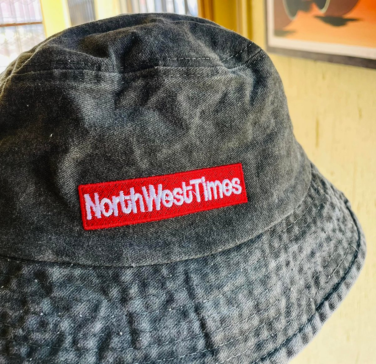 WEAR LOCAL FRIDAYZ🇿🇦

Proud Roots.Bold Threads.

Every Friday, We wear local!

🤪💯🇿🇦

#WearLocalFridayz
#NORTHWESTIMES 
#PEOPLEMUSTKNOW