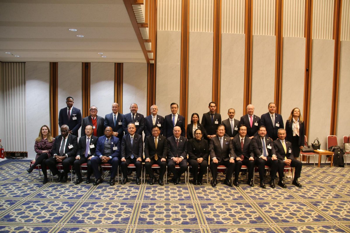 Chile en Japón / Chile in Japan tweet media