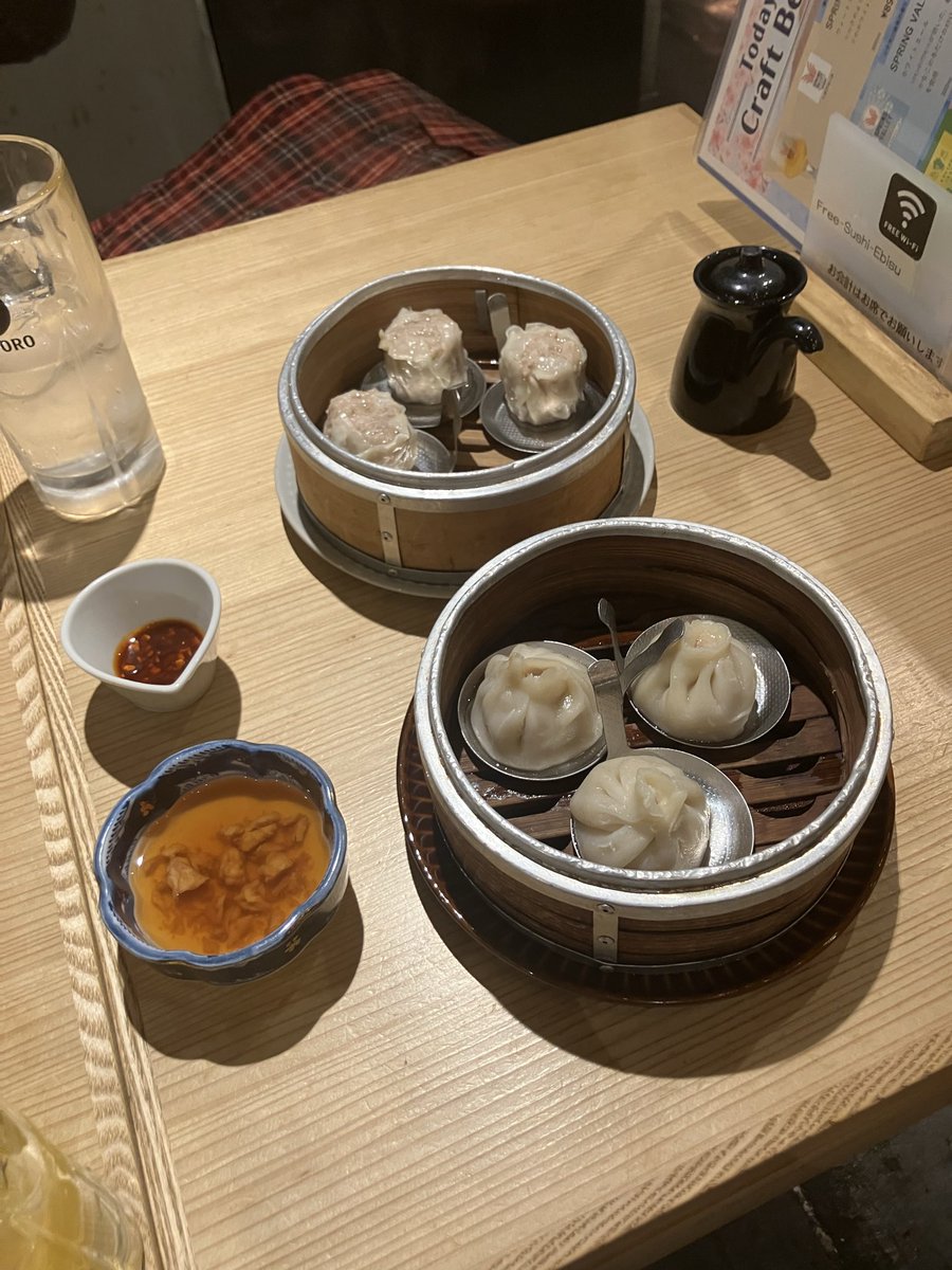 sa__rina6624's tweet photo. 川崎の「スシエビス」でお寿司を堪能🍣✨ 定番から創作までメニューが豊富で大満足💓 写真撮り忘れちゃったけど、イカメンチが衝撃のおいしさだった…！😳 また近いうちに行きたいお店🙌
#川崎グルメ #スシエビス #寿司好き #さりなのごはんログ https://t.co/E9b0gZZzBZ